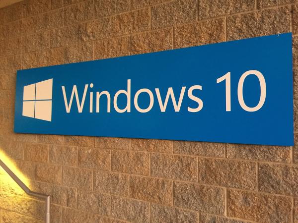Windows10 Build10061ע
