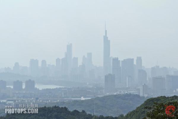 Photoshop把雾霾城市图片转为高清风景大片