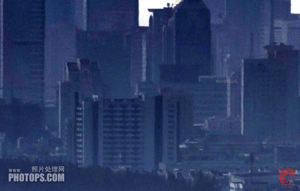 Photoshop把雾霾城市图片转为高清风景大片